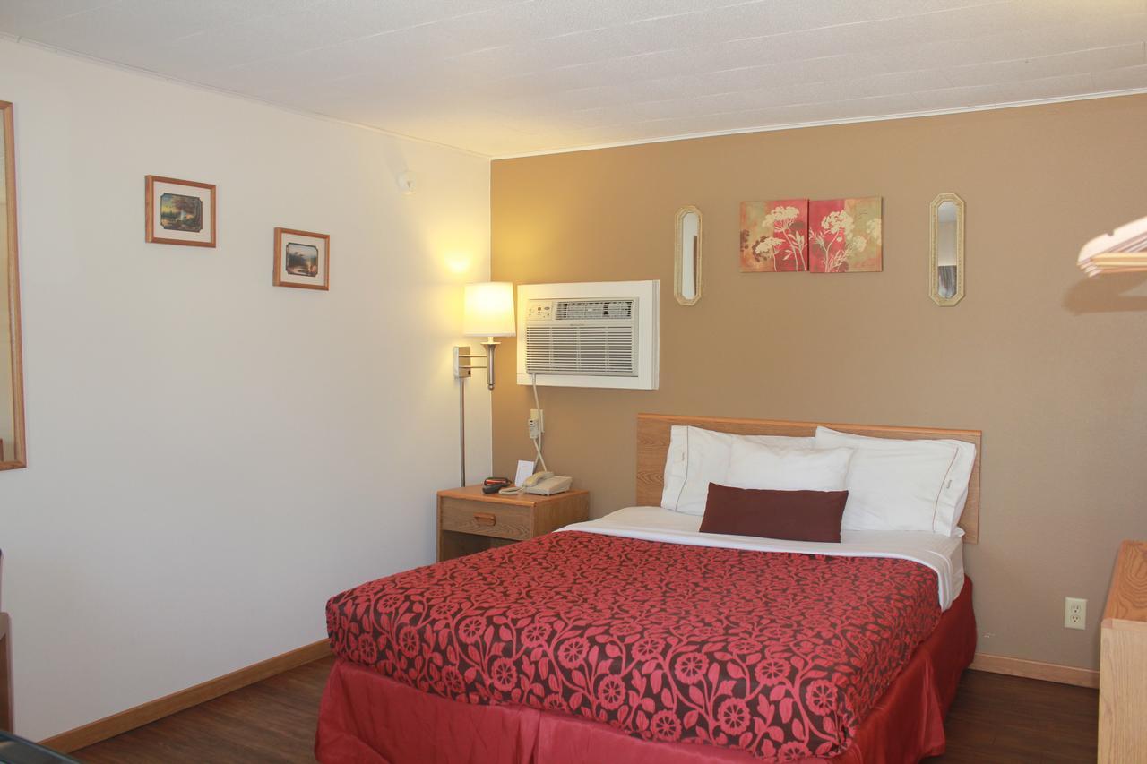 The Brookside Motel / Mt. Rushmore Keystone Luaran gambar